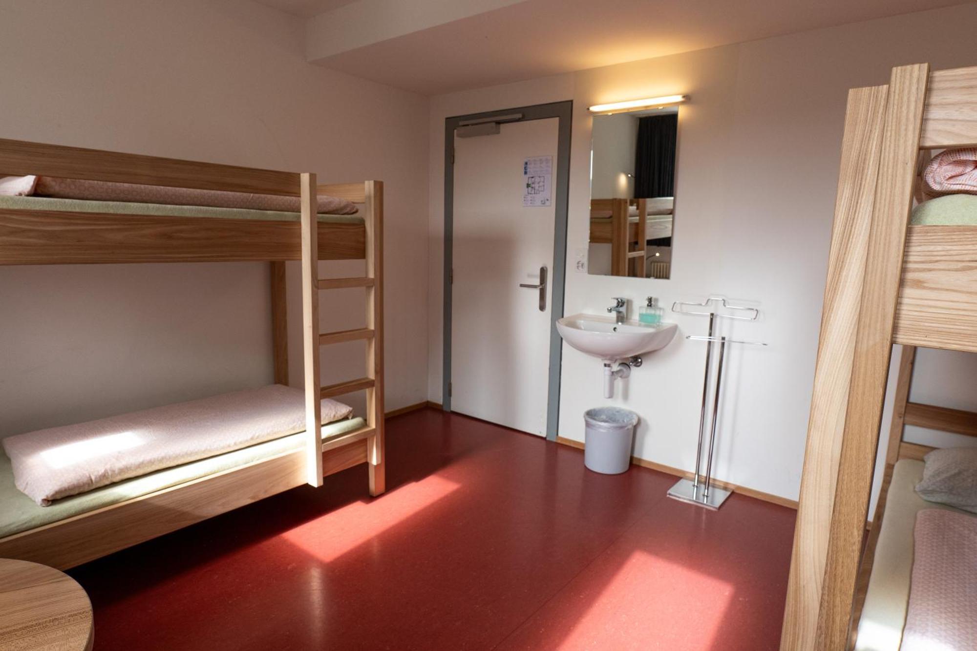 Kreuzlingen Youth Hostel Екстериор снимка